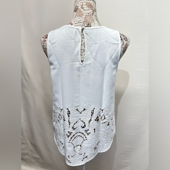 🛍️ White SUGARLIPS Cutout sleeveless blouse size S. - Picture 4 of 13